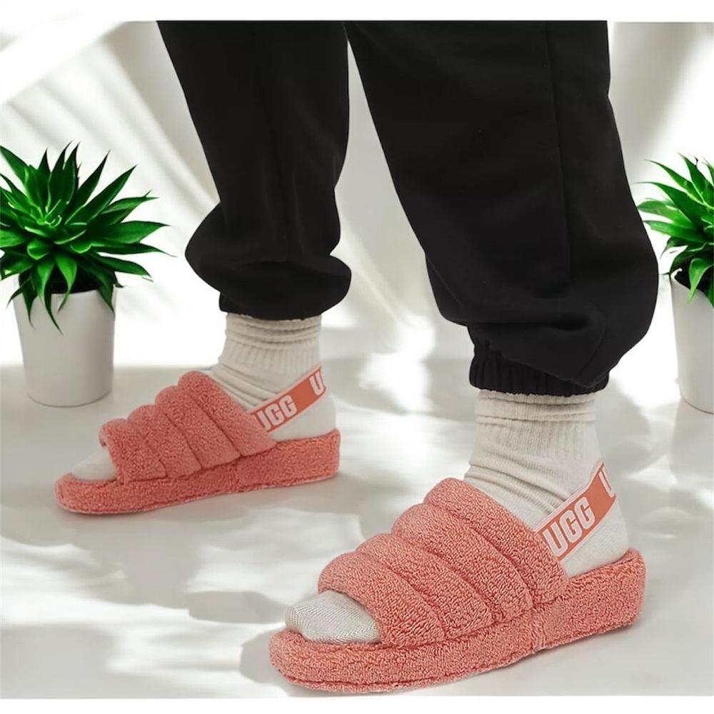 UGG FLUFF YEAH Women Shoes SLIDE Sheepskin Slipper Sandal PINK ROSE NWOT